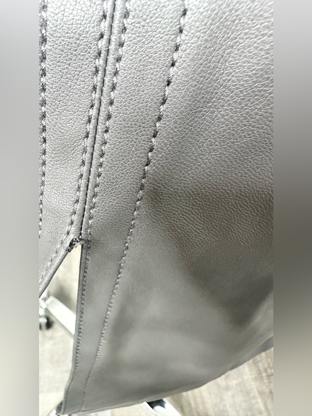Ann Taylor Grey faux Leather Pencil Skirt- 10 - Picture 5 of 7